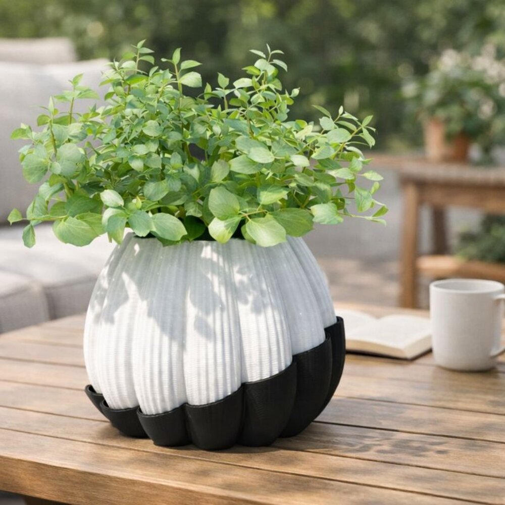 Modern Ribbed 3D Printed Planter w/ Tray | Minimalist Indoor Flower Pot